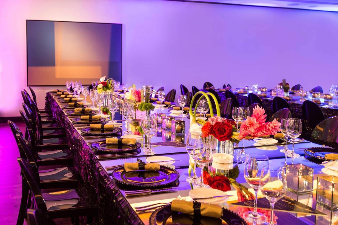 Jw Marriott Houston Downtown Hotell Eksteriør bilde